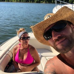 Meet your Posher, Lawrenclawrence